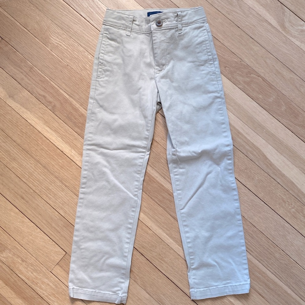 Boys Children’s Place khaki pants - 6 slim